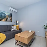 Casa De Flores * Dubravka