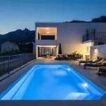 Casa De Flores Dubravka