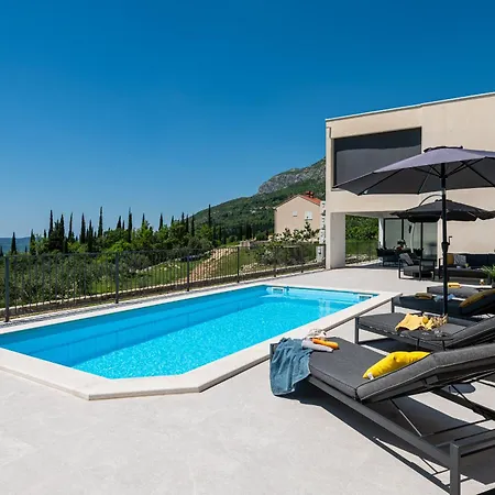 Casa De Flores Villa *