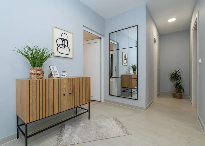 Casa De Flores Villa