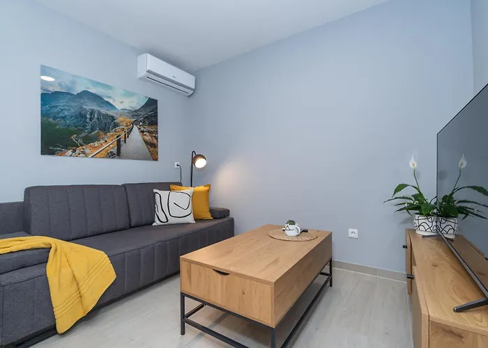 Casa De Flores * Dubravka