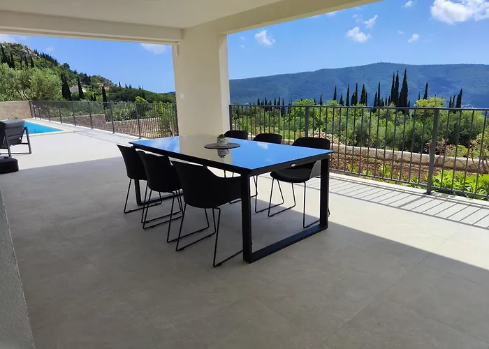 Casa De Flores Dubravka