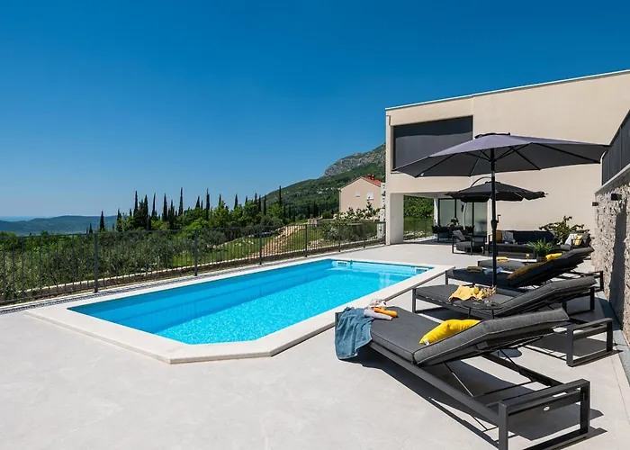 Casa De Flores Villa *